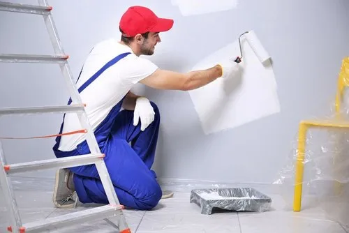 Read more about the article Budget-Friendly Painting Ideas to Refresh Your Home Without Overspending